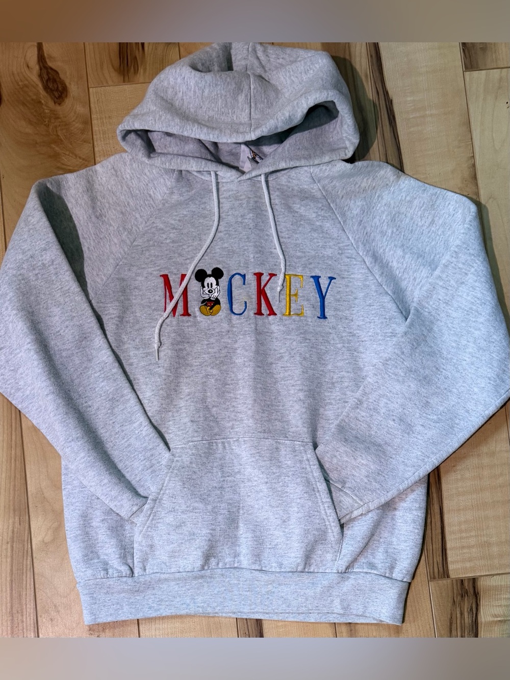 Vintage Disney Mickey grey embroidered hooded sweatshirt unisex M/L